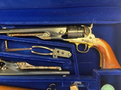 Colt US Cavalry Commemorative Set Black Powder Chambered in .44 - Image 4 of 19