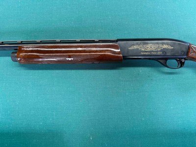 Remington 1100 Semi Automatic Shotgun Chambered in 12 Ga - Image 7 of 9