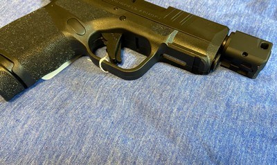 *****DEAL OF THE DAY!!!*****BRAND-NEW IN BOX!****SPRINGFIELD ARMORY HELLCAT (RDP) 9MM PISTOL, TRITIUM SIGHTS***** - Image 3 of 7