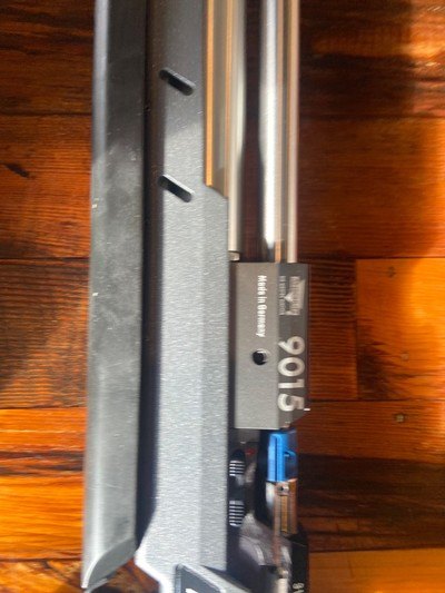 ANSCHUTZ 9015 MATCH TARGET OLYMPIC GRADE PROFESSIONAL AIR RIFLE - Image 11 of 14