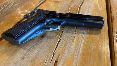 ****Post-War COLT GOVERNMENT 1911 Series 70***MADE IN 1964 **** in .38 Super Semi-Auto w/Colt MK IV-Series 70 Match Barrel***** - Image 2 of 19