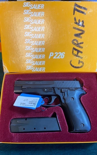 ***SIG ARMS / SIG SAUER P226 Semi-Automatic 9MM West German Made Pistol **** - Image 12 of 12