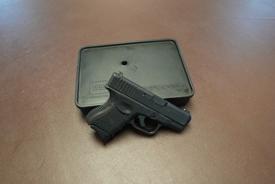 Glock 27 Sub Compact .40 S&W. - Image 5 of 6