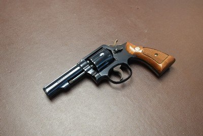 Smith and Wesson .38 Revolver Black - Image 3 of 5
