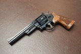 Smith & Wesson Model 29-10 44Mag with 6