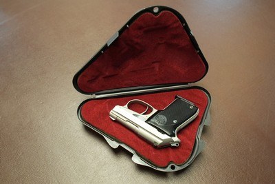 Beretta Tom Cat .32 Cal Stainless Ultra Sub Compact. - Image 6 of 6