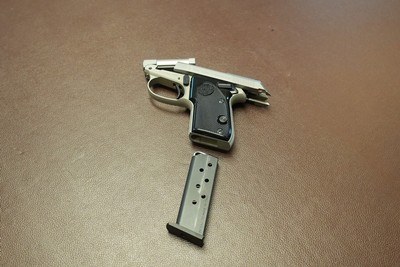 Beretta Tom Cat .32 Cal Stainless Ultra Sub Compact. - Image 5 of 6