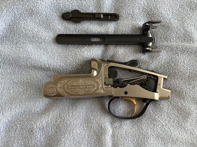 Perazzi MX2000 Receiver and Iron w/ selective Trigger - Image 1 of 12