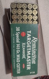 .38 Special in a nice retro box.Fifty rounds - Image 2 of 5