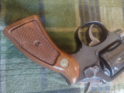 S&W Model 10-5 in . 38 Special - Image 3 of 13