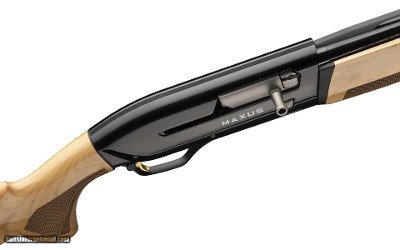 Browning Maxus II Hunter Maple 12 Gauge Semi-Auto 26