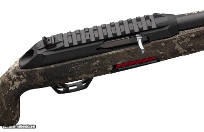 Winchester WILDCAT STRATA, S 22 LR Semi-Auto 18