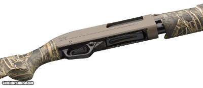 Winchester SXP HYBRID 12 Gauge Pump Action 26