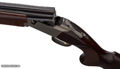 Miroku Citori 725 Sporting Left Hand 12 Gauge Over / Under 32
