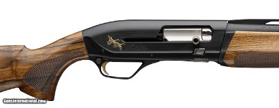 Browning Maxus II Black Gold 12 Gauge Semi-Auto 26