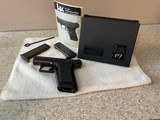 H&K P7M8 9 mm - 2 of 9