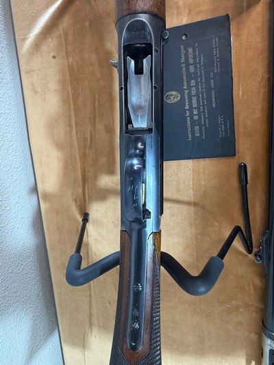 Youth set up - 1960 FN Belgian Browning Auto-5 Sweet 16 with multiple barrels, stocks, and case. - Image 7 of 20