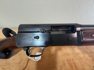 Very nice 1957 Browning Auto-5 SWEET Sixteen with a 26” IC Barrel - Image 3 of 19