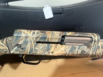 Browning A5 12ga 3” - Invector chokes, in case - Image 4 of 20