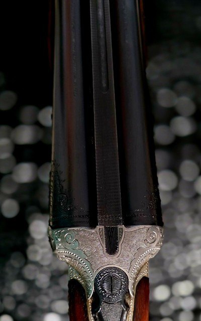 SIMSON SUHL THURINGENSIDE PLATE 12 GA. SXS WITHDEEP RELIEF HAND ENGRAVING - Image 7 of 20