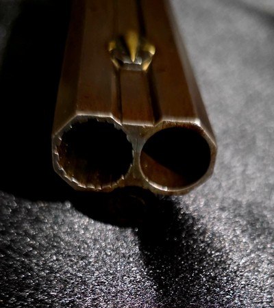 UNIQUE ANTIQUE OCTAGON BARRELED SXS SPORTING CAPE MUZZLE LOADER WITH HAMMER SAFETY MECHANISM - Image 2 of 20