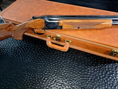 CASED BELGIUM BROWNING SUPERPOSED 2 BARREL MATCHED SET - Image 1 of 20