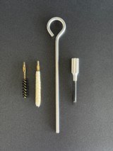 SMITH AND WESSON * VINTAGE FACTORY ORIGINAL * 22 CALIBER CLEANING KIT CIRCA 1964