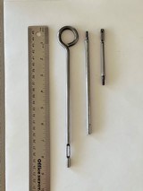 SMITH AND WESSON WWII
US * GI
45 CALIBER
MILITARY CLEANING ROD/KIT 556-4102 - 2 of 6