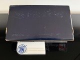SMITH AND WESSON *
5906 * SEMI AUTOMATIC PISTOL *
FACTORY BOX - 6 of 9