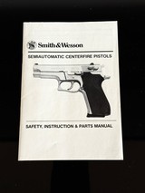 SMITH AND WESSON 5906 SEMI AUTOMATIC PISTOL MANUAL AND DOCUMENTATION FIRST YEAR OF PRODUCTION - 3 of 11
