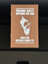 SMITH AND WESSON 5906 SEMI AUTOMATIC PISTOL MANUAL AND DOCUMENTATION FIRST YEAR OF PRODUCTION - 10 of 11