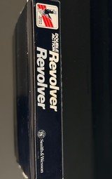 SMITH AND WESSON MODEL 640 CENTENNIAL FACTORY BOX AND DOCUMENTS FIRST PRODUCTION YEAR - Image 4 of 14