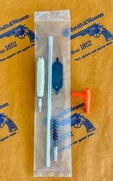 SMITH AND WESSON MODEL 2206 FACTORY ORIGINAL CLEANING KIT * SIGHT TOOL* CLEAR CHAMBER FLAG *SEALED BAG