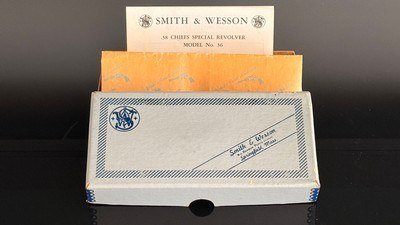 SMITH AND WESSON CHIEFS SPECIAL MODEL 36 NICKEL BOX AND MANUAL - Image 3 of 14
