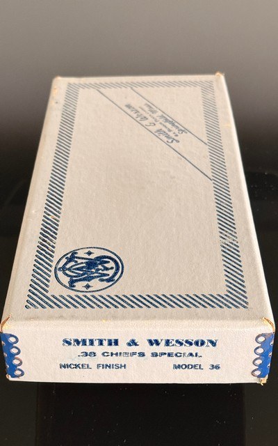 SMITH AND WESSON CHIEFS SPECIAL MODEL 36 NICKEL BOX AND MANUAL - Image 7 of 14