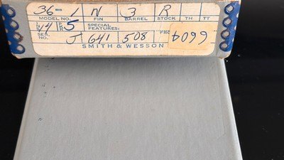 SMITH AND WESSON CHIEFS SPECIAL MODEL 36 NICKEL BOX AND MANUAL - Image 2 of 14