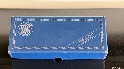 SMITH AND WESSON * LEW HORTONModel 24-3 Factory Box * Factory Issued BFW Holster * Manual* Full Documentation * - Image 15 of 15