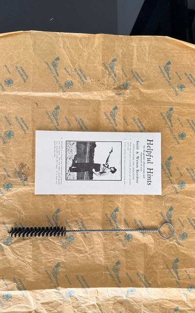 SMITH AND WESSON * K-38 *COMBAT MASTERPIECE * FACTORY BOX * HELPFUL HINTS MANUAL *VCI PAPER * BORE BRUSH - Image 11 of 15