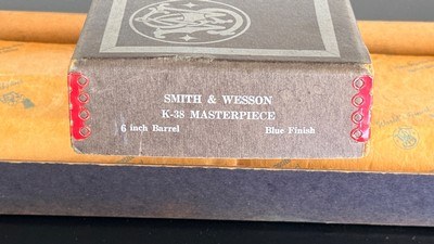 SMITH AND WESSON * K-38 *COMBAT MASTERPIECE * FACTORY BOX * HELPFUL HINTS MANUAL *VCI PAPER * BORE BRUSH - Image 2 of 15