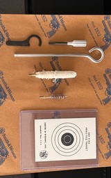 SMITH AND WESSONMODEL 52 / 38 MASTER* CLEANING KIT * BROAD BLADE SIGHT TOOL1960'S* DRY FIRE TARGET * BARREL WRENCH - Image 2 of 15