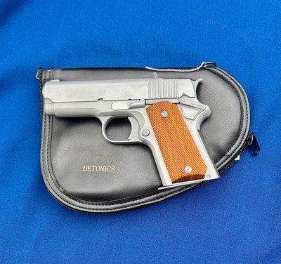 Detonics .45 Combat Master Mk II Satin Nickel new in pouch