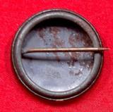 DU PONT SMOKELESS POWDER Quail Pinback Button Copyright 1897 E.I. DuPont De Nemours - 2 of 3
