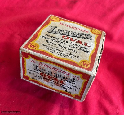 Full & Sealed Winchester Leader Oval 2 Piece 12 Ga. Shotshell Box
Scarce & NICE!