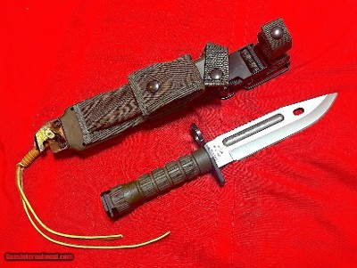 RARE! Phrobis International M9 Bayonet / Fighting Knife Marked Phrobis Int l. SPAIN
Unissued!