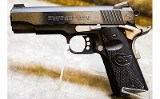 COLT LIGHTWEIGHT COMMANDER .45 ACP - 2 of 6