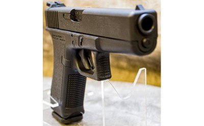 GLOCK 22 - .40 S&W - Image 3 of 5