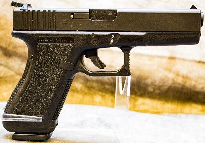 GLOCK 22 - .40 S&W - Image 1 of 5
