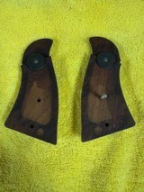 Smith and Wesson Early Magna Grips - 2 of 3