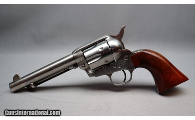 Uberti ~ 1873 ~ .45 Colt