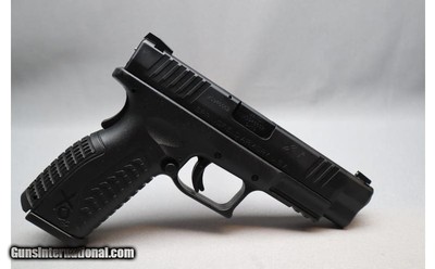 Springfield Armory ~ XDM-9 ~ 9mm Luger